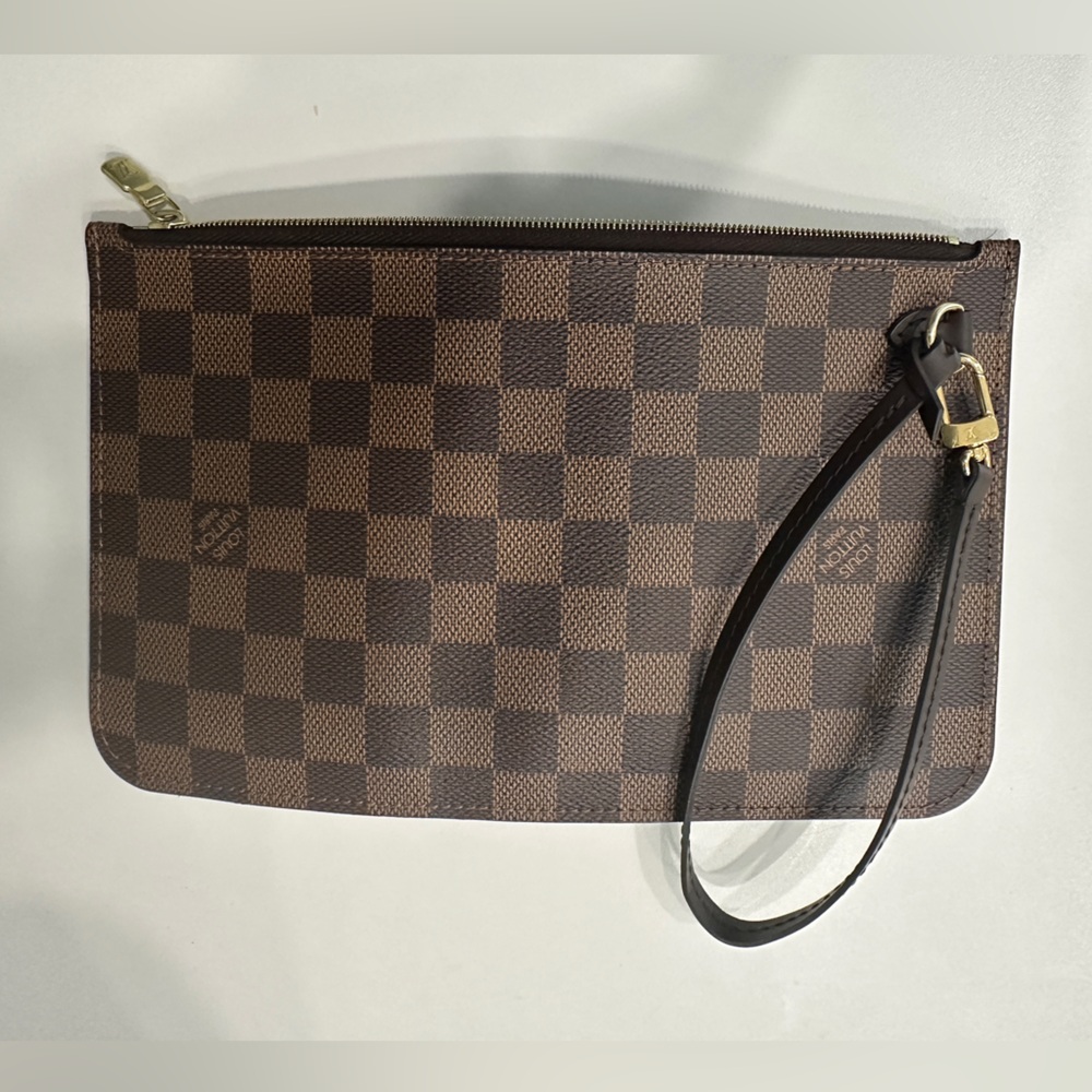 Louis Vuitton Clutch  (offers welcome- baby essentials fund 🍼)